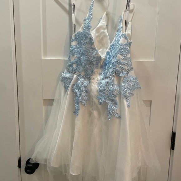 Mint Prom Dress size 6 - Picture 2 of 12